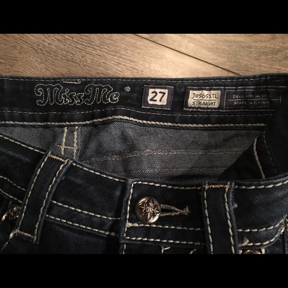 Miss Me Strait Leg 27 Jeans - Picture 3 of 5
